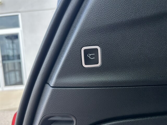 2025 Chrysler Pacifica Select - Photo 6