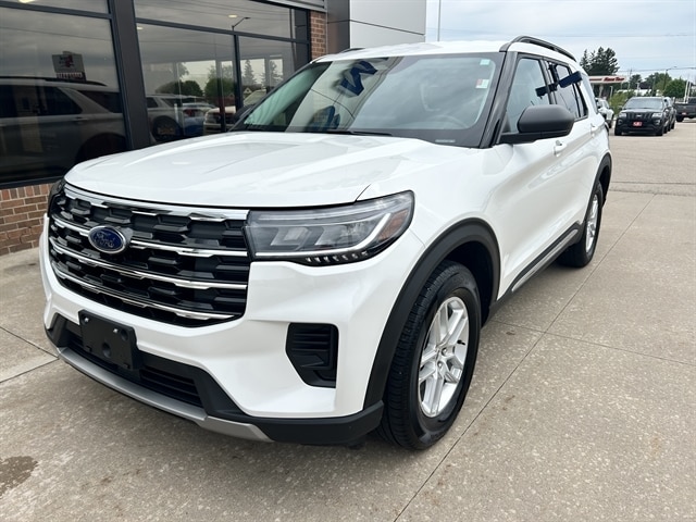 2025 Ford Explorer Active 4WD (PL535)'s photo