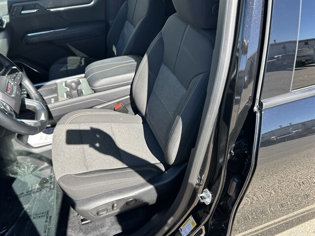2025 GMC Acadia Elevation - Photo 16