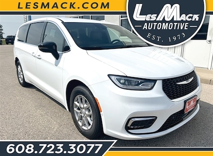 2025 Chrysler Pacifica SELECT Passenger Van