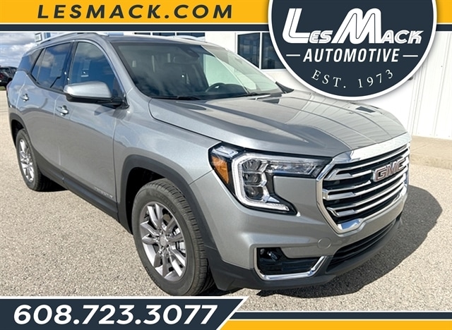 2024 GMC Terrain SLT's photo