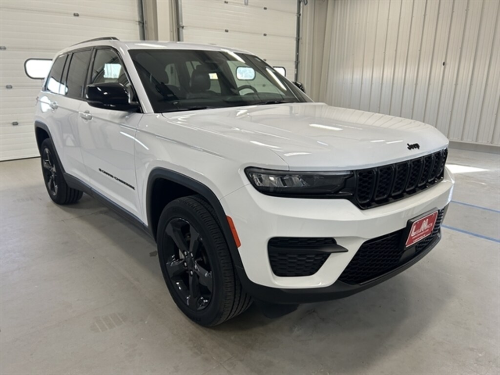 Used 2023 JEEP GRAND CHEROKEE Altitude Sport Utility