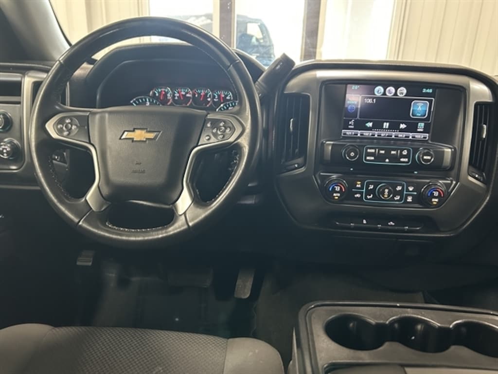 Used 2016 CHEVROLET SILVERADO 1500 LT Pickup - Full Size