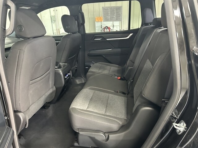 2025 GMC Acadia Elevation - Photo 17