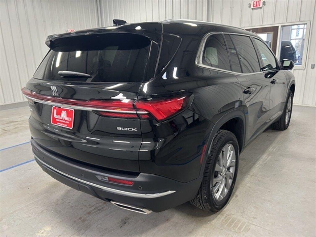 Used 2025 BUICK ENCLAVE Preferred Sport Utility