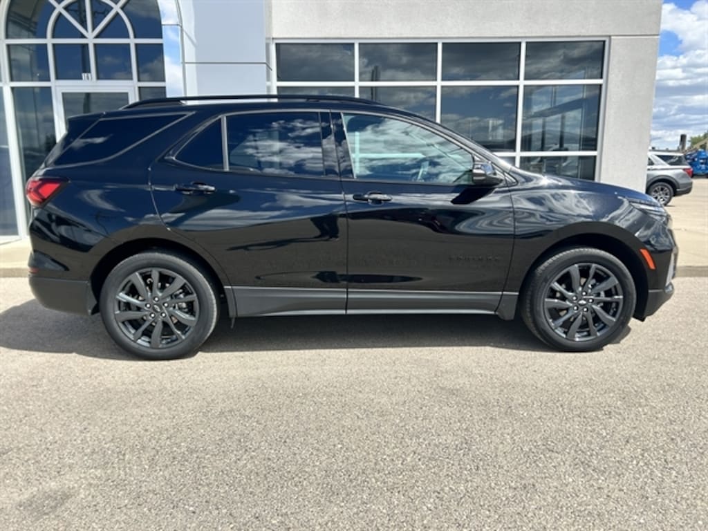 Used 2023 CHEVROLET EQUINOX RS Sport Utility