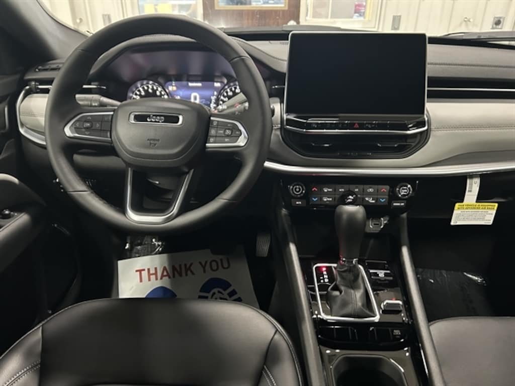 New 2026 Jeep Compass LIMITED 4X4 Sport Utility