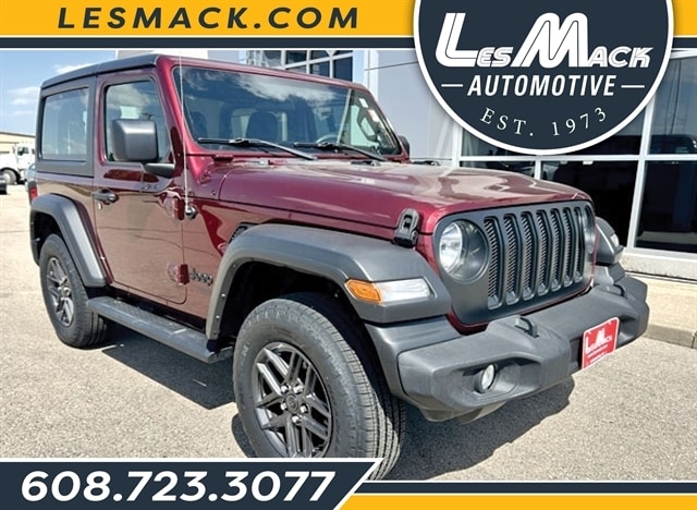 2021 Jeep Wrangler Sport's photo