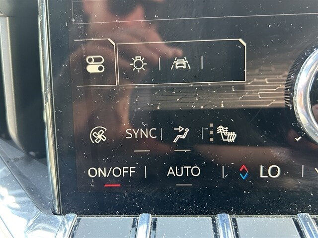 2025 GMC Acadia Elevation - Photo 32