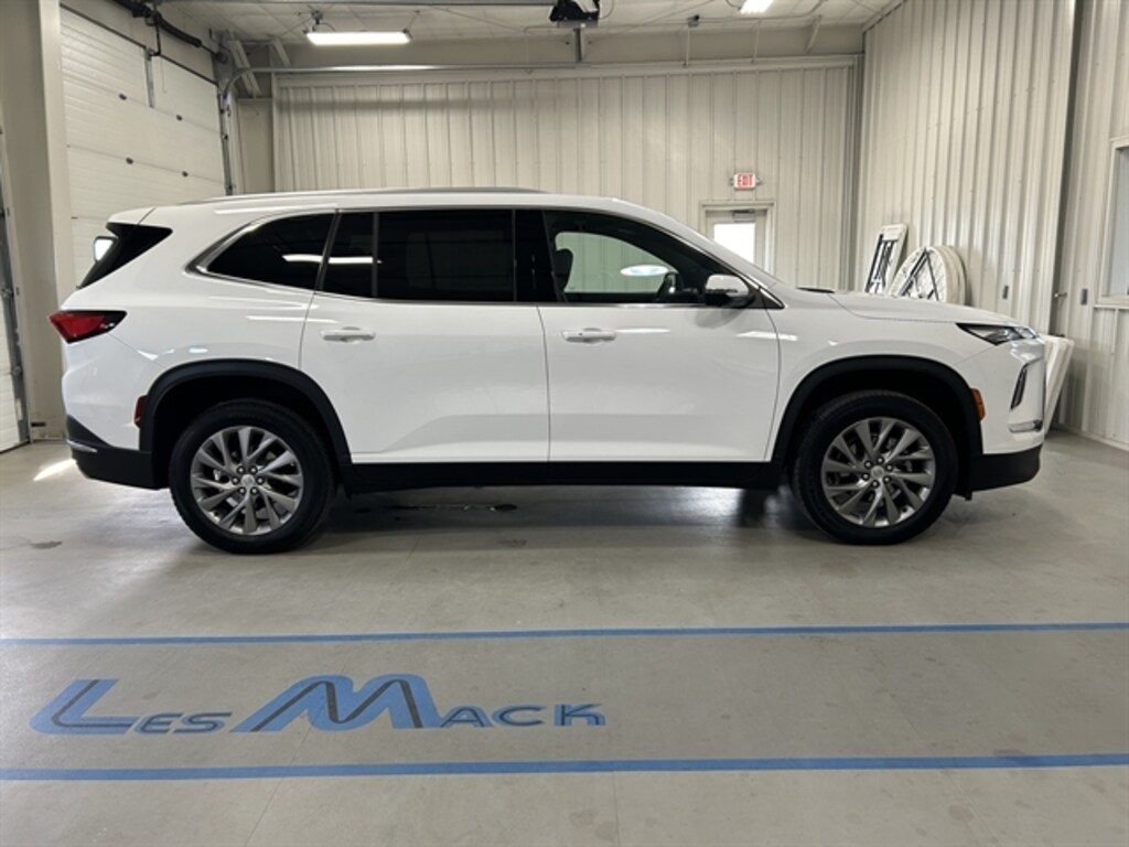 Used 2025 BUICK ENCLAVE Preferred Sport Utility