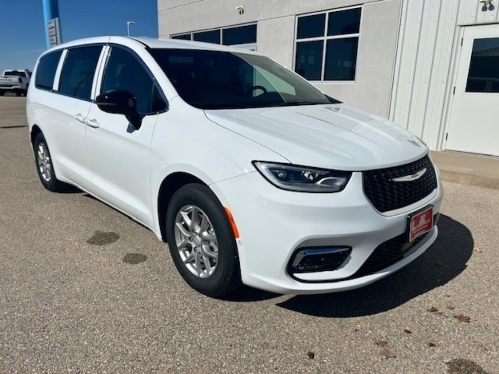 New 2026 Chrysler Pacifica SELECT Passenger Van