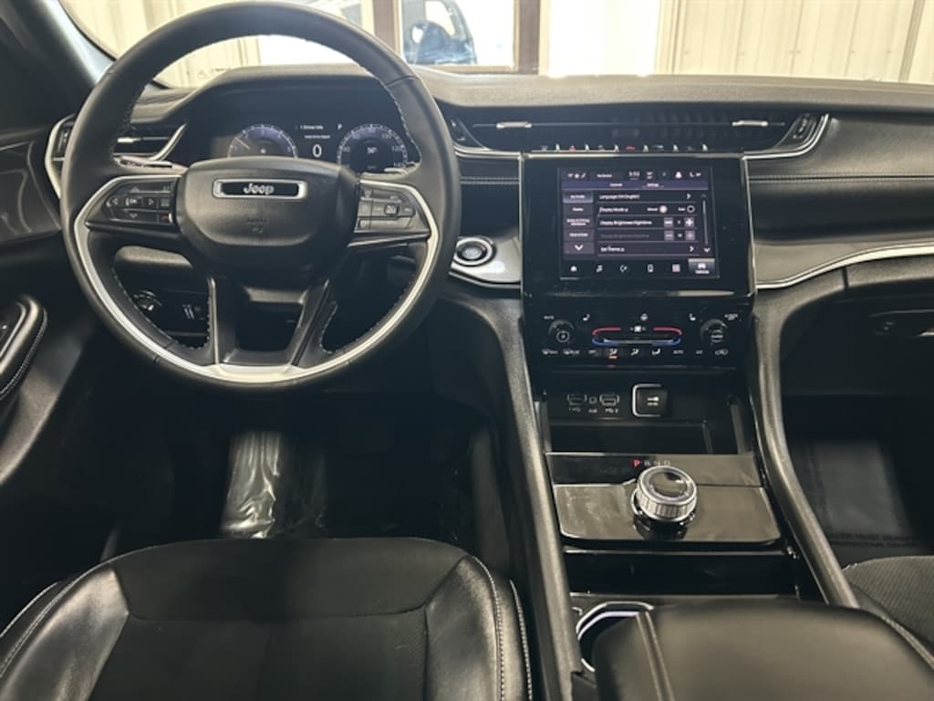 Used 2023 JEEP GRAND CHEROKEE Altitude Sport Utility