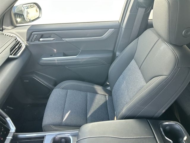 2025 GMC Acadia Elevation - Photo 14