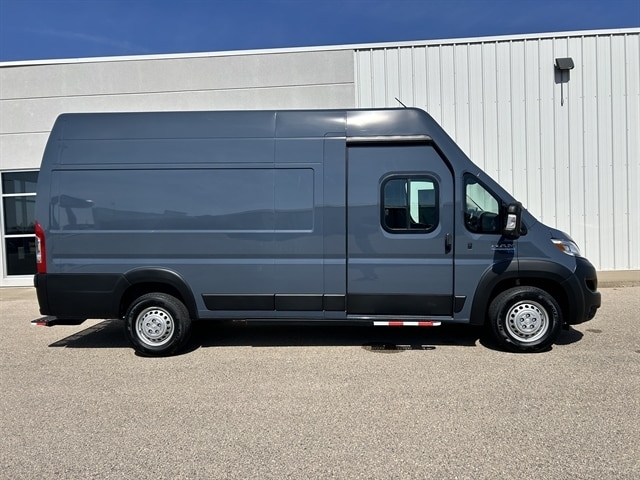 Used 2024 RAM ProMaster EV Delivery Van Base with VIN 3C6MRWAZ8RE131325 for sale in Lancaster, WI