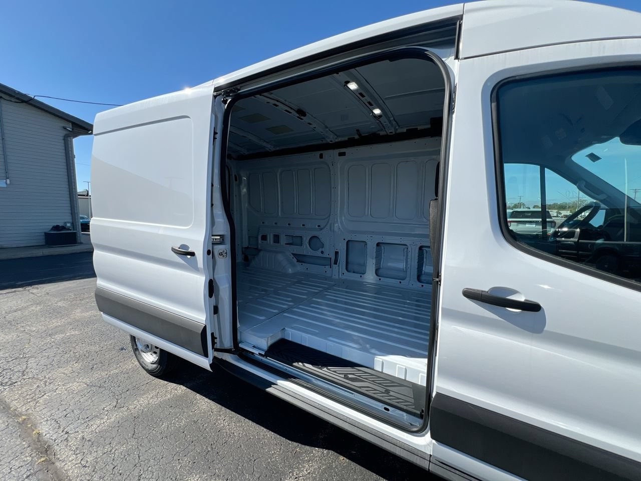 2026 Ford Transit Van Base - Photo 22