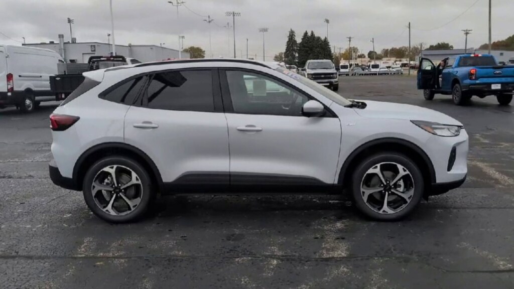 New 2026 Ford Escape ST-Line Select SUV