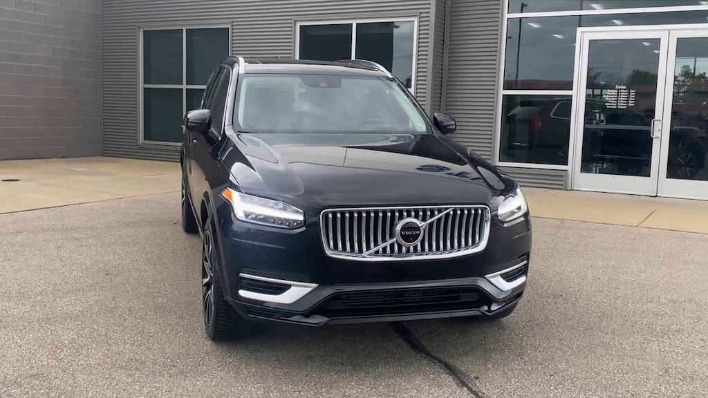 Used 2022 Volvo XC90 Recharge Plug-In Hybrid Inscription Expression SUV