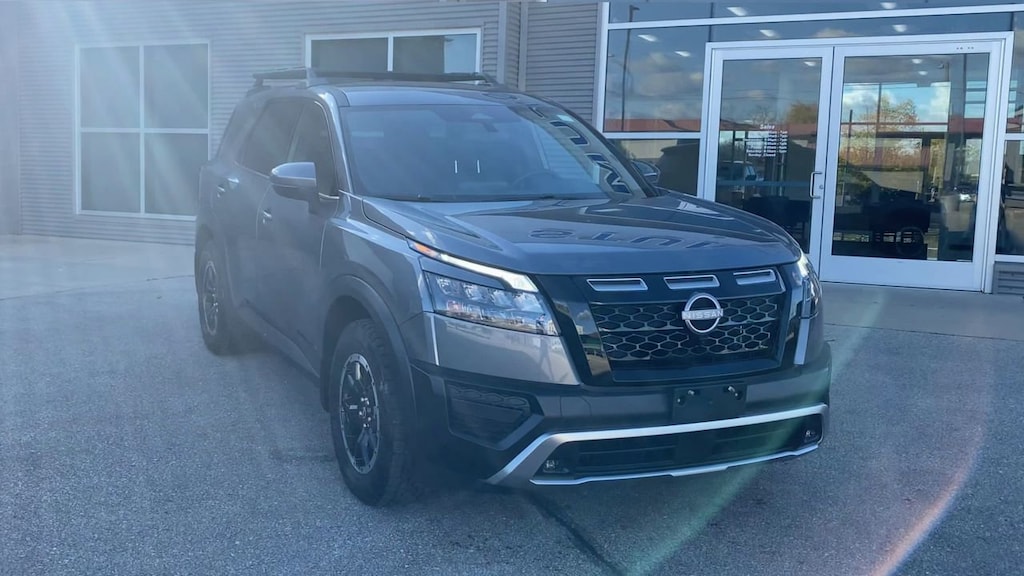 Used 2025 Nissan Pathfinder Rock Creek SUV