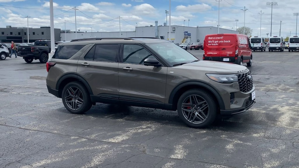New 2026 Ford Explorer ST-Line SUV