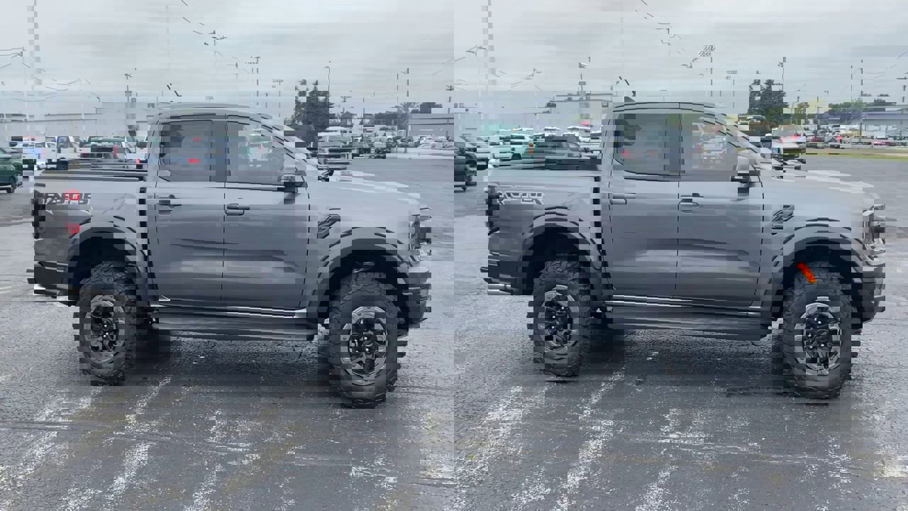 2025 Ford Ranger Raptor photo 3