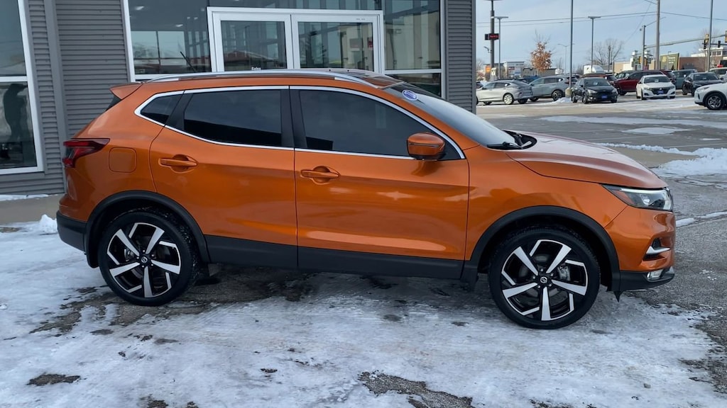 Certified 2022 Nissan Rogue Sport SL SUV