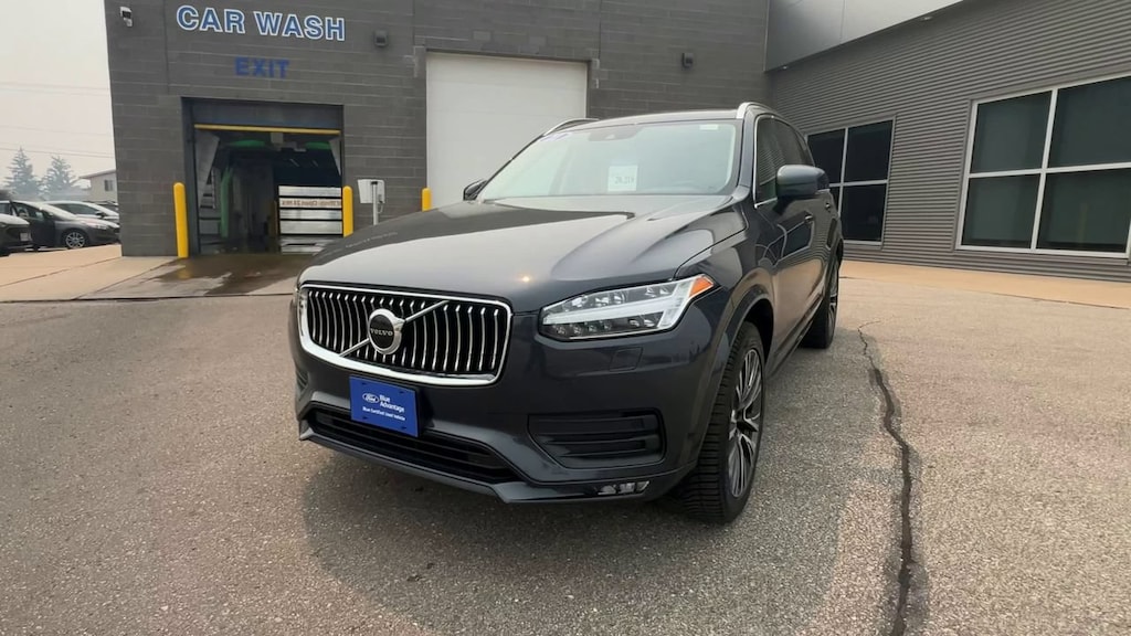 Used 2021 Volvo XC90 Momentum SUV