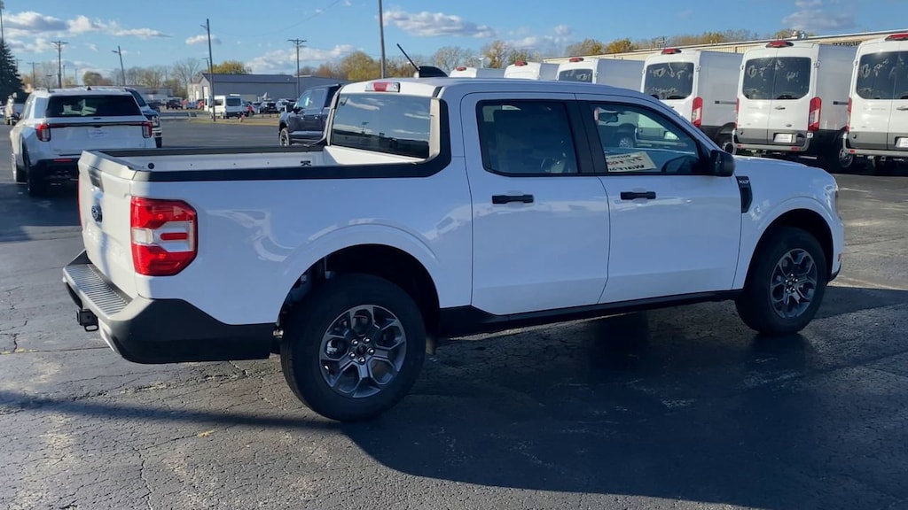 New 2025 Ford Maverick XLT Truck SuperCrew