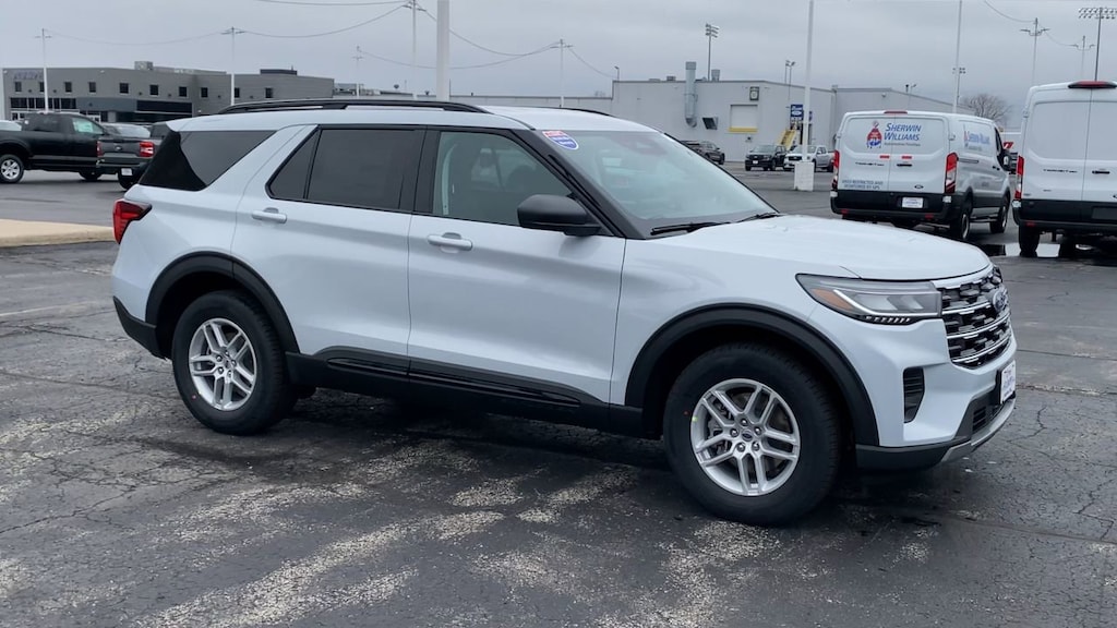 New 2026 Ford Explorer Active w/200A Pkg SUV