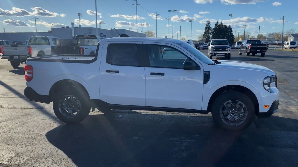New 2025 Ford Maverick XLT Truck SuperCrew