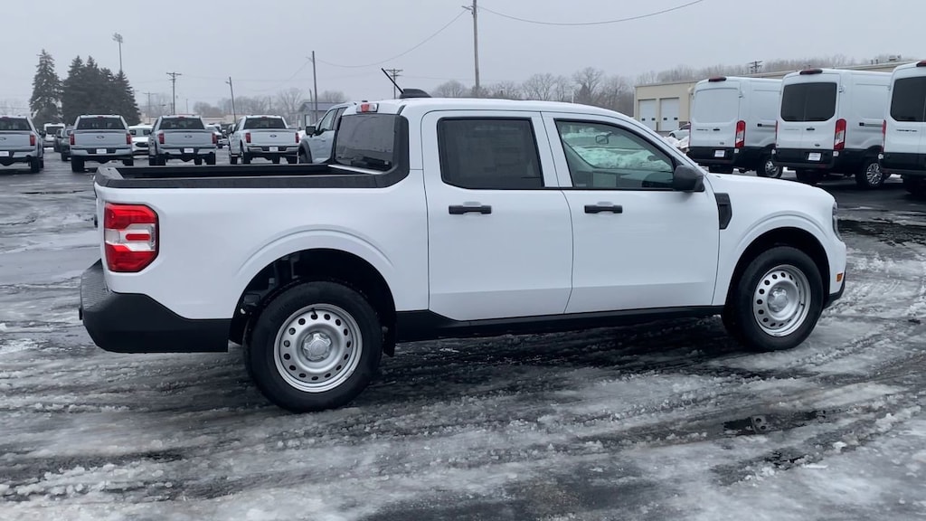 New 2025 Ford Maverick XL Truck SuperCrew