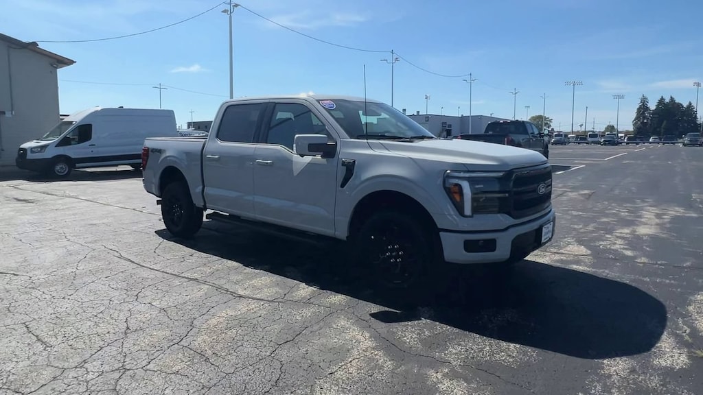 New 2026 Ford F-150 LARIAT Truck SuperCrew Cab