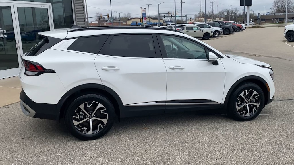 Used 2025 Kia Sportage Hybrid EX SUV