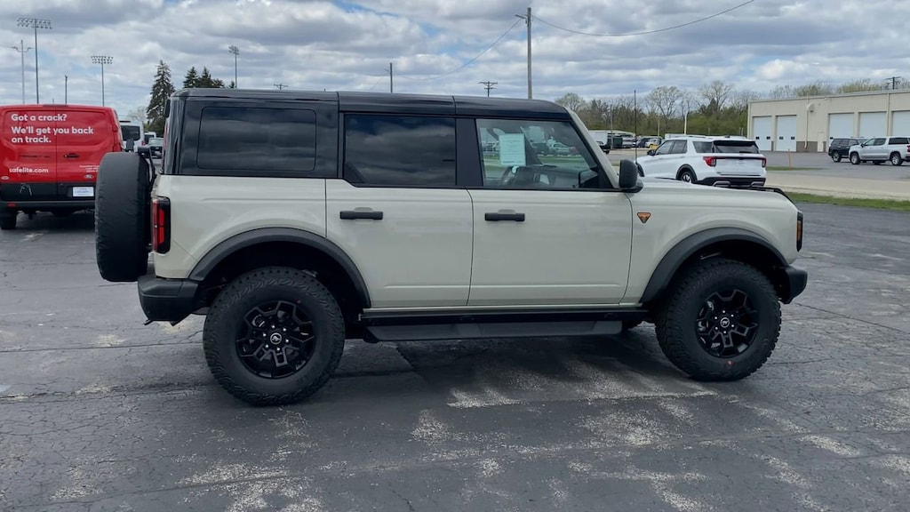 New 2026 Ford Bronco Badlands SUV
