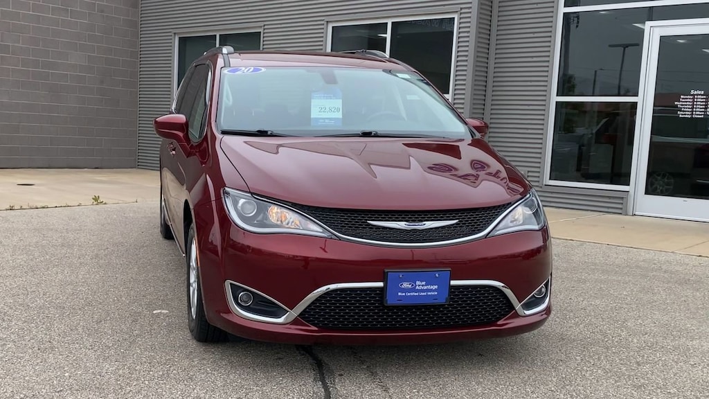 Used 2020 Chrysler Pacifica Touring L Van Passenger Van