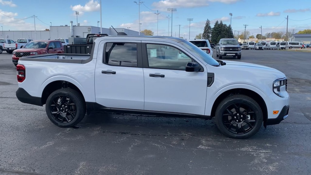 New 2025 Ford Maverick XLT Truck SuperCrew