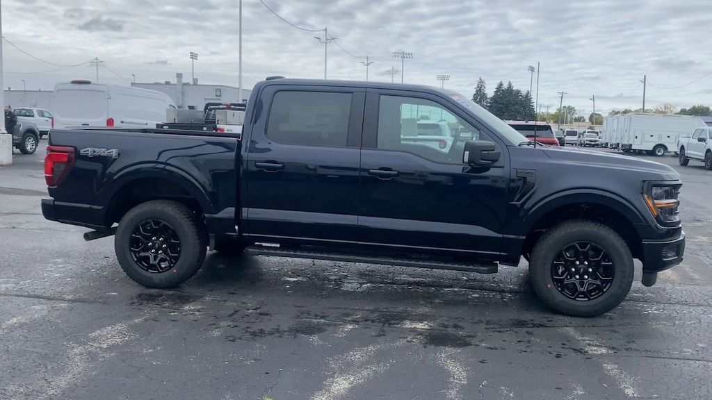 New 2025 Ford F-150 XLT Truck SuperCrew Cab