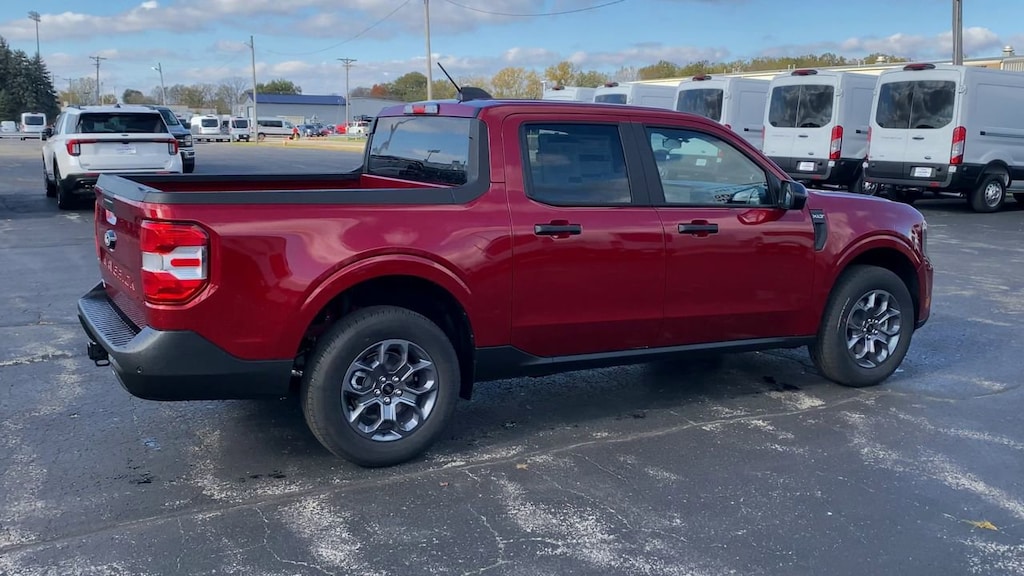 New 2025 Ford Maverick XLT Truck SuperCrew