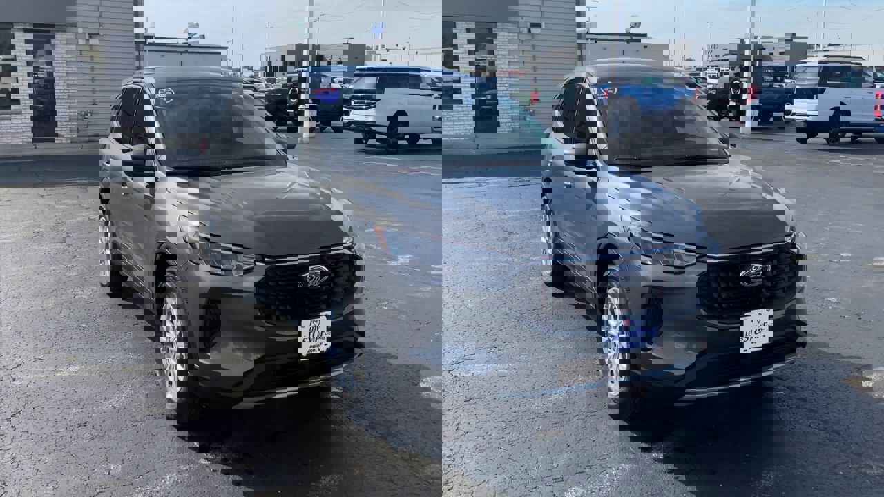 2026 Ford Escape Active photo 4