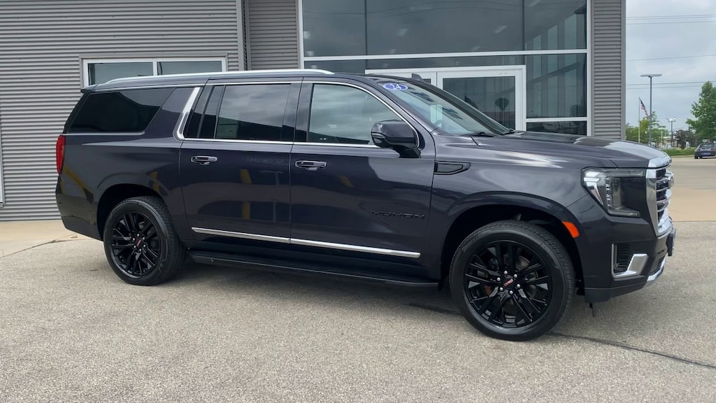 Used 2024 GMC Yukon XL SLT SUV