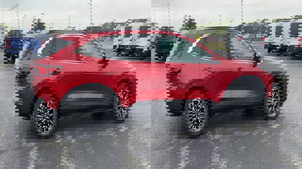 2025 Ford Escape Base photo 2