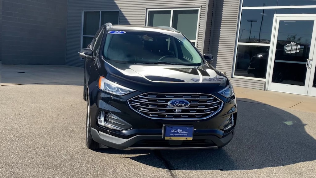 Certified 2022 Ford Edge Titanium SUV