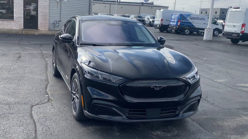 New 2025 Ford Mustang Mach-E Premium CROSSOVERS