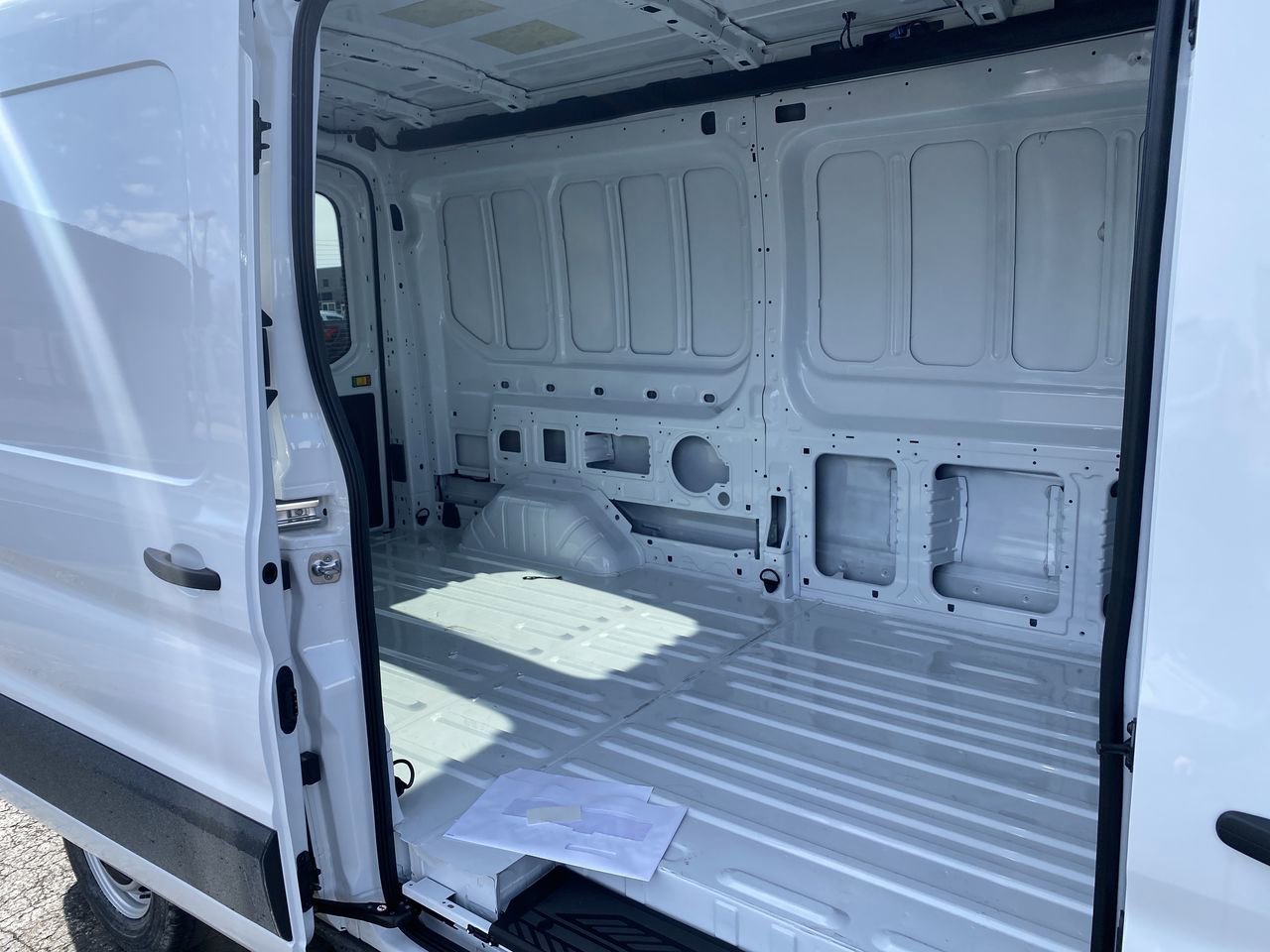 2026 Ford Transit Van Base - Photo 17