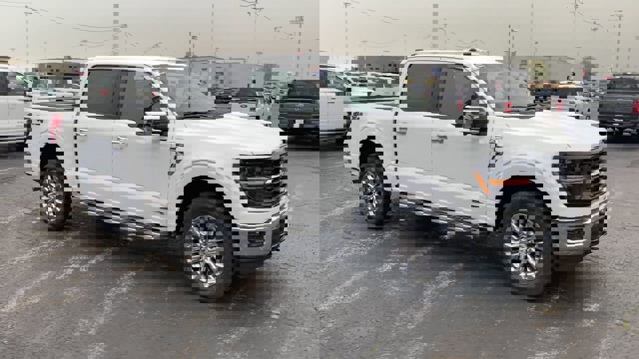 2025 Ford F-150 XLT photo 3