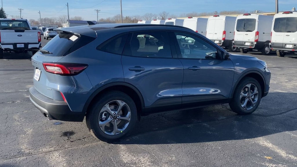 New 2026 Ford Escape ST-Line SUV