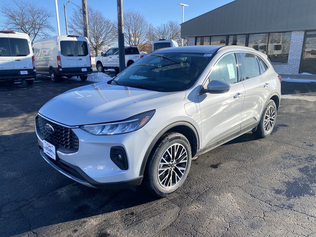 New 2026 Ford Escape PHEV SUV