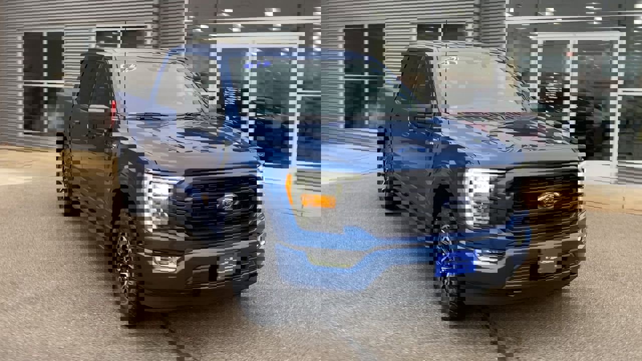 2022 Ford F-150 XL photo 4