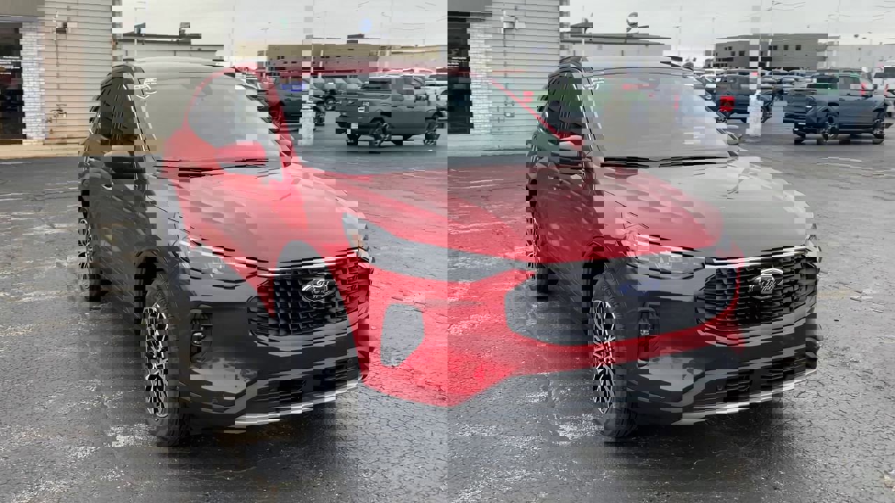 2025 Ford Escape Base photo 4