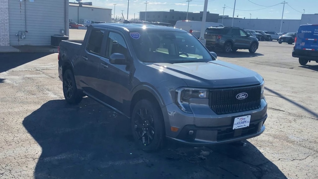 New 2026 Ford Maverick Lobo Standard Truck SuperCrew