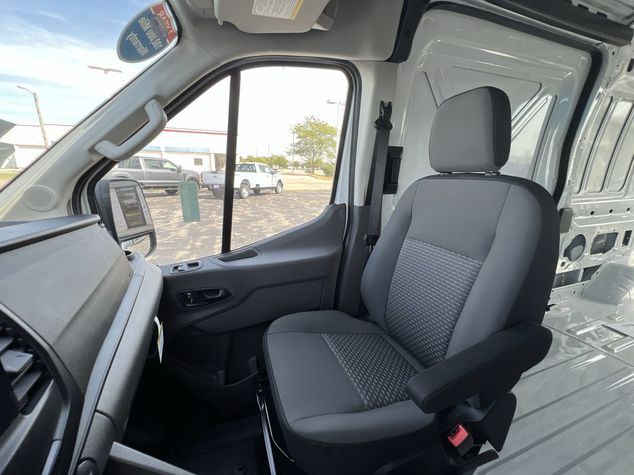 2026 Ford Transit Van Base - Photo 20